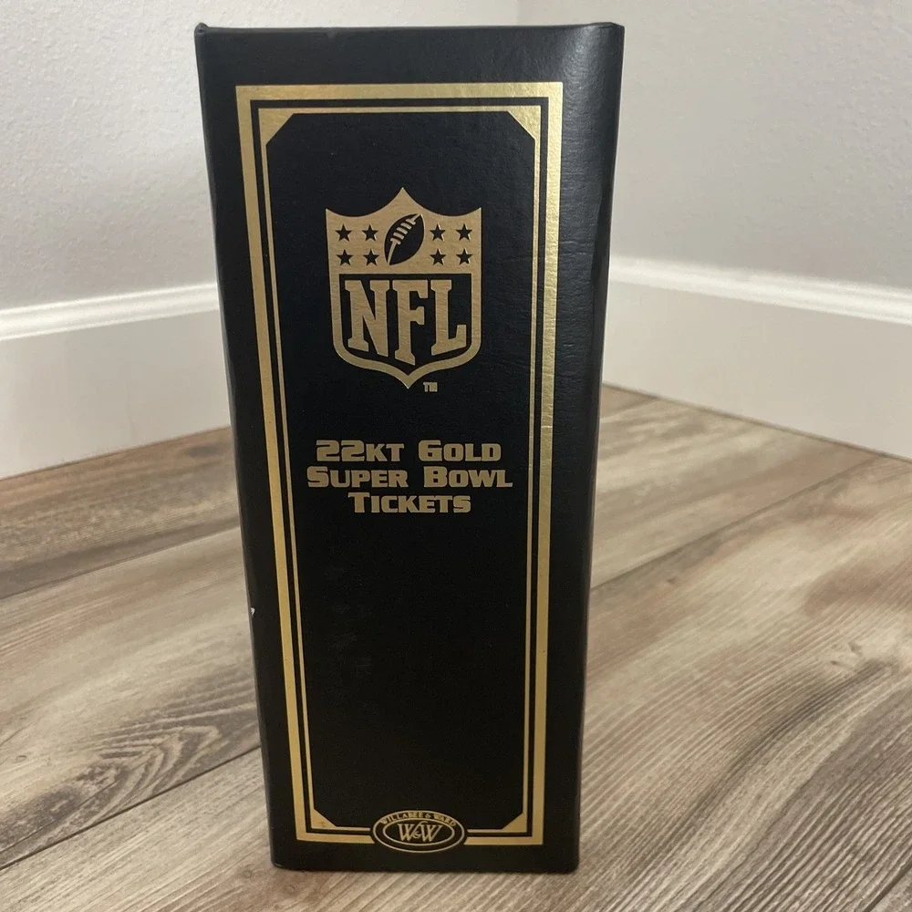 22Kt Gold Super Bowl Tickets BINDER ONLY‎
